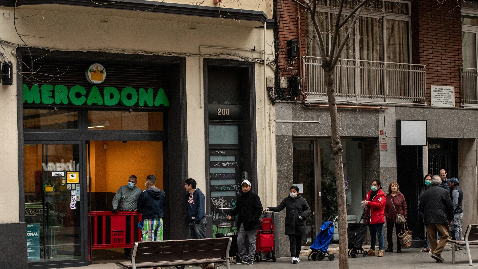Horarios de los supermercados en Semana Santa: Lidl, Mercadona, Alcampo... Horarios de los supermercados en Semana Santa: Lidl, Mercadona, Alcampo...