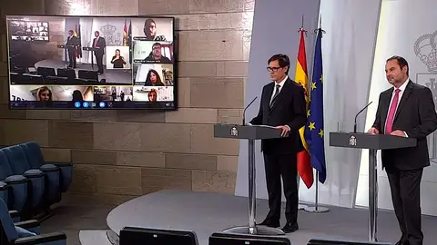 Los ministros Illa y Ábalos en rueda de prensa Los ministros Illa y Ábalos en rueda de prensa