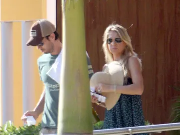 Enrique Iglesias y Anna Kournikova Enrique Iglesias y Anna Kournikova