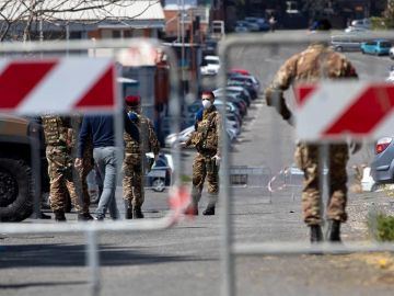Militares en Italia