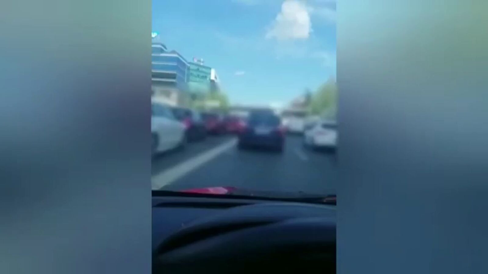 La DGT aclara que las aglomeraciones en las carreteras se deben a los controles para prevenir desplazamientos injustificados