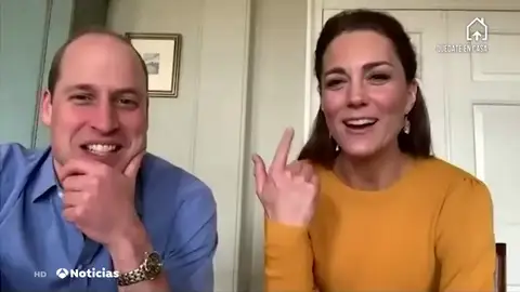 "Hola, somos Kate y Guillermo". La Llamada sorpresa de los Duques de Cambridge durante la crisis del coronavirus "Hola, somos Kate y Guillermo". La Llamada sorpresa de los Duques de Cambridge durante la crisis del coronavirus
