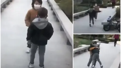 El reencuentro viral entre dos niños tras superar dos meses de confinamiento por el coronavirus El reencuentro viral entre dos niños tras superar dos meses de confinamiento por el coronavirus