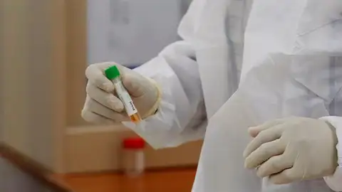 Pruebas en laboratorio de la vacuna contra el coronavirus Pruebas en laboratorio de la vacuna contra el coronavirus