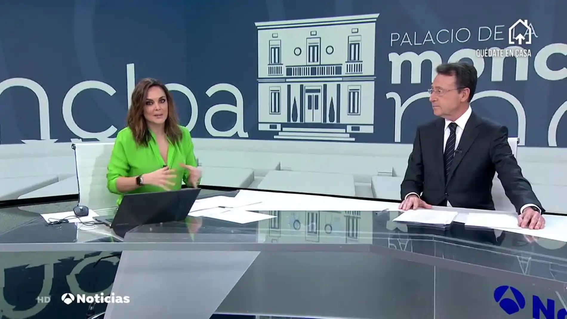 Mónica Carrillo y Matías Prats en Antena 3 Noticias