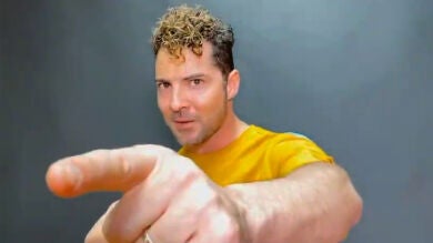 David Bisbal crea el #SiTúLaQuieresChallenge y reta a sus compañeros a superarlo
