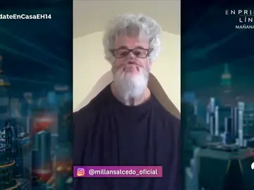 Millán Salcedo se transforma en un loco Pedro Almodóvar durante la cuarentena Millán Salcedo se transforma en un loco Pedro Almodóvar durante la cuarentena