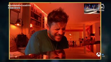 Pablo López enamora al piano con un adelanto en exclusiva de su nuevo single