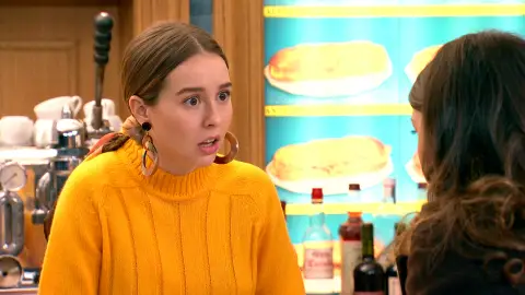 Luisita, descolocada con la confesión de Marina sobre Amelia Luisita, descolocada con la confesión de Marina sobre Amelia