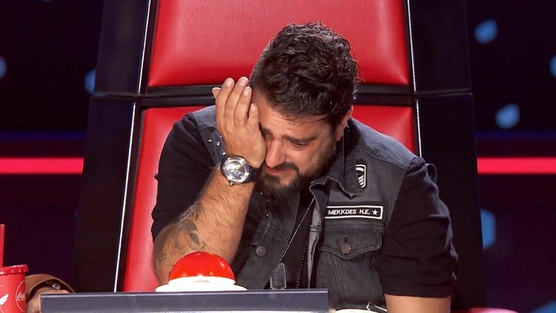 Antonio Orozco rompe a llorar durante un live con un seguidor en la cuarentena