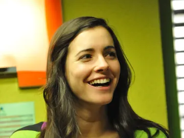María Cotiello es Nuria María Cotiello es Nuria