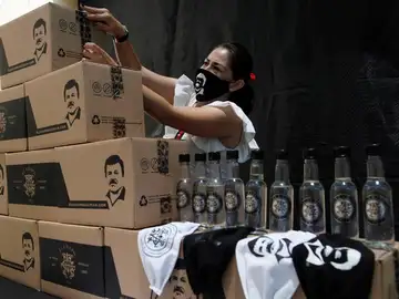 Entregan en México alimentos con la imagen de 'el Chapo' Guzmán Entregan en México alimentos con la imagen de 'el Chapo' Guzmán