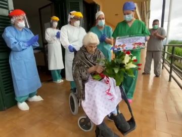 Lucía, a sus 106 años, le ha ganado la batalla al coronavirus 