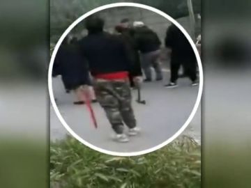 Reciben a pedradas a los agentes que acuden al poblado de O Vao para comprobar que se cumplía el confinamiento