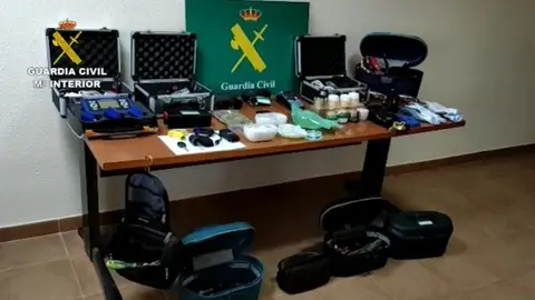 Detienen a tres ladrones de farmacias Detienen a tres ladrones de farmacias