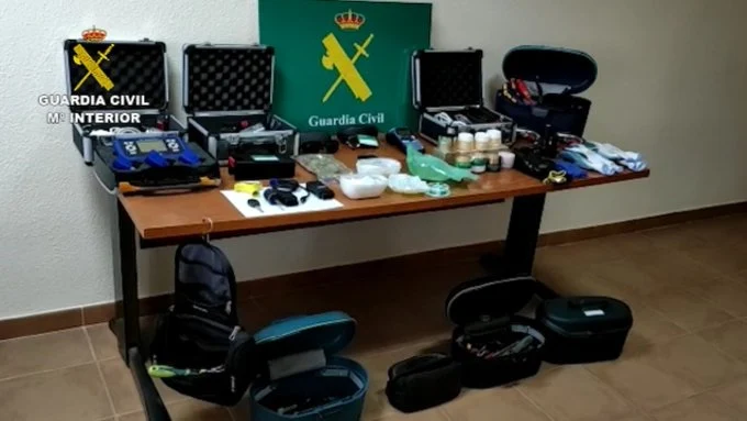 Detienen a tres ladrones de farmacias Detienen a tres ladrones de farmacias