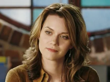 Hilarie Burton como Peyton en 'One Tree Hill' Hilarie Burton como Peyton en 'One Tree Hill'