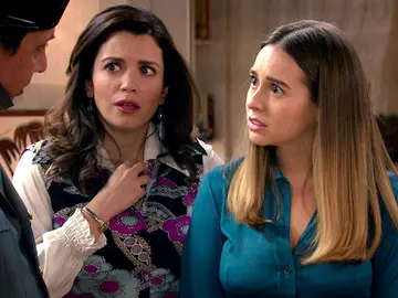 Luisita y Amelia, ante una rocambolesca situación Luisita y Amelia, ante una rocambolesca situación