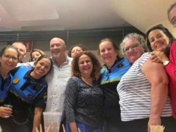 Gran fiesta en la sede de la Policía Local de Santa Cruz de Tenerife en plena crisis por coronavirus
