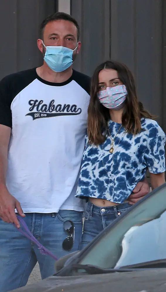 Las serias caras de Ana de Armas y Ben Affleck Las serias caras de Ana de Armas y Ben Affleck