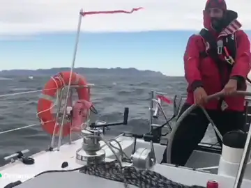 La odisea de una familia catalana confinada en un catamarán sin comida ni combustible durante la crisis coronavirus La odisea de una familia catalana confinada en un catamarán sin comida ni combustible durante la crisis coronavirus