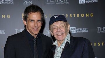 Ben Stiller junto a su padre Jerry Stiller