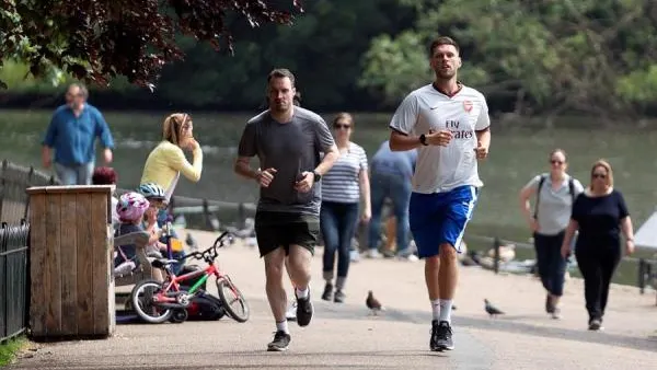 Gente haciendo deporte en Londres Gente haciendo deporte en Londres