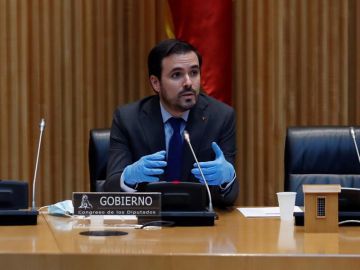 El ministro de Consumo, Alberto Garzón, comparece en la Comisión de Sanidad y Consumo del Congreso.