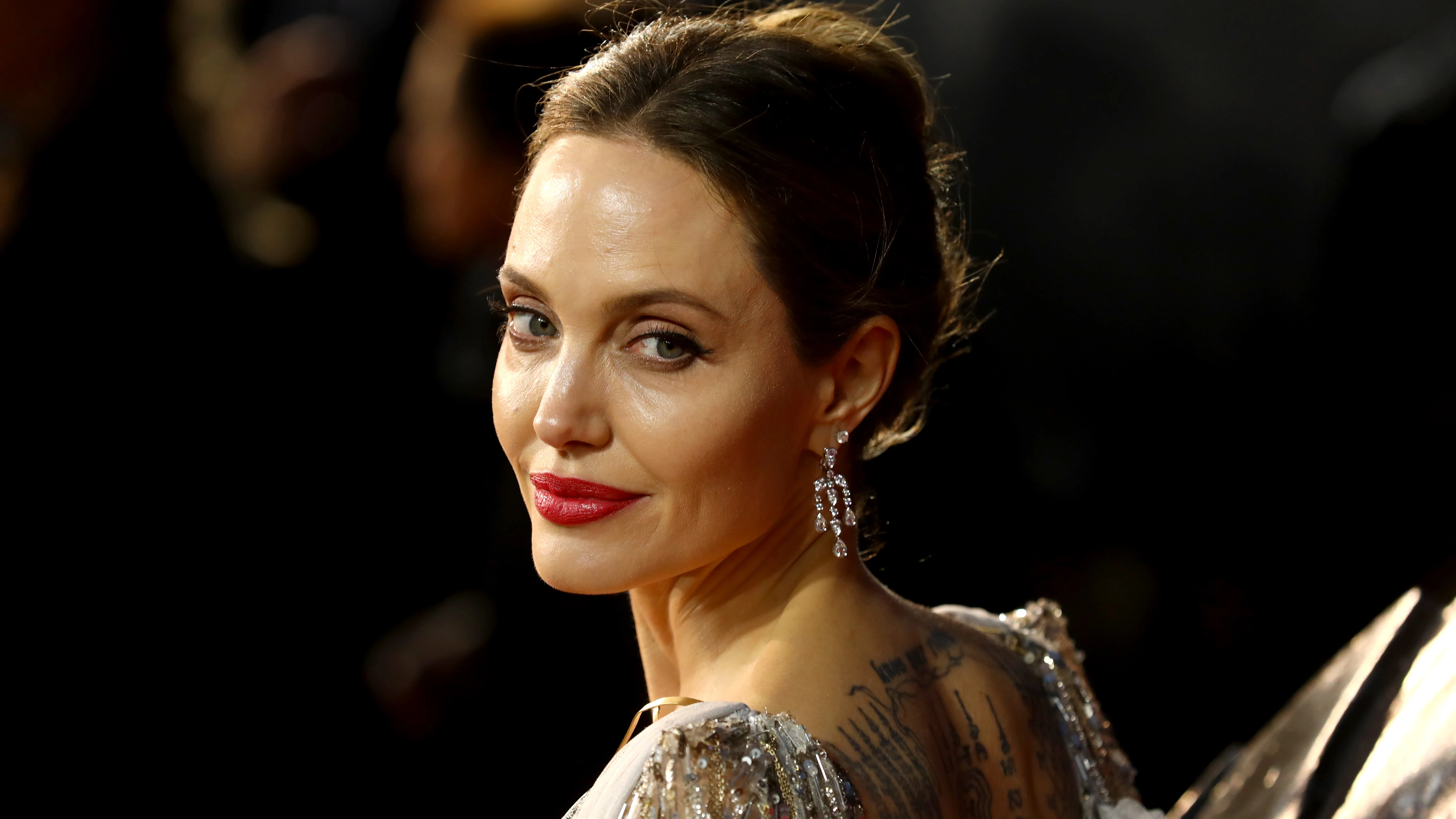 Angelina Jolie Angelina Jolie