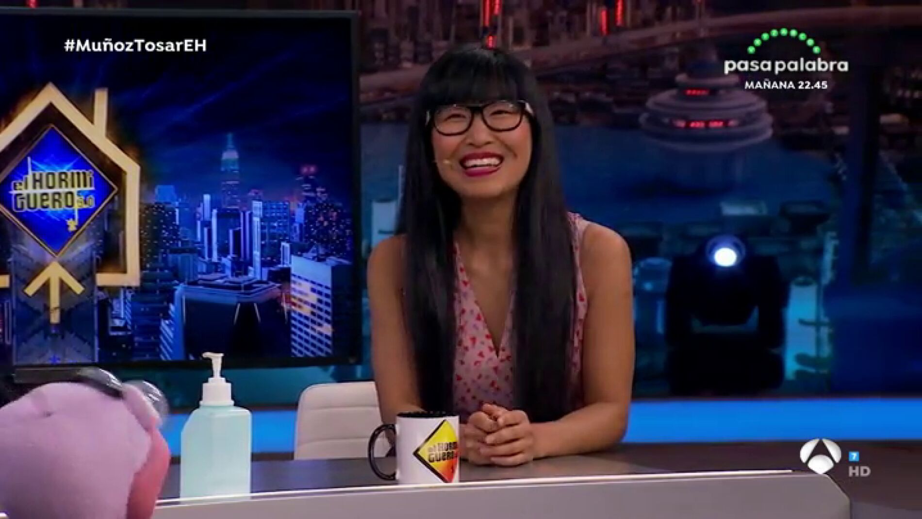 La "fiesta salvaje" de Yibing: "Fue la primera vez que bes&eacute; a una chica de verdad"