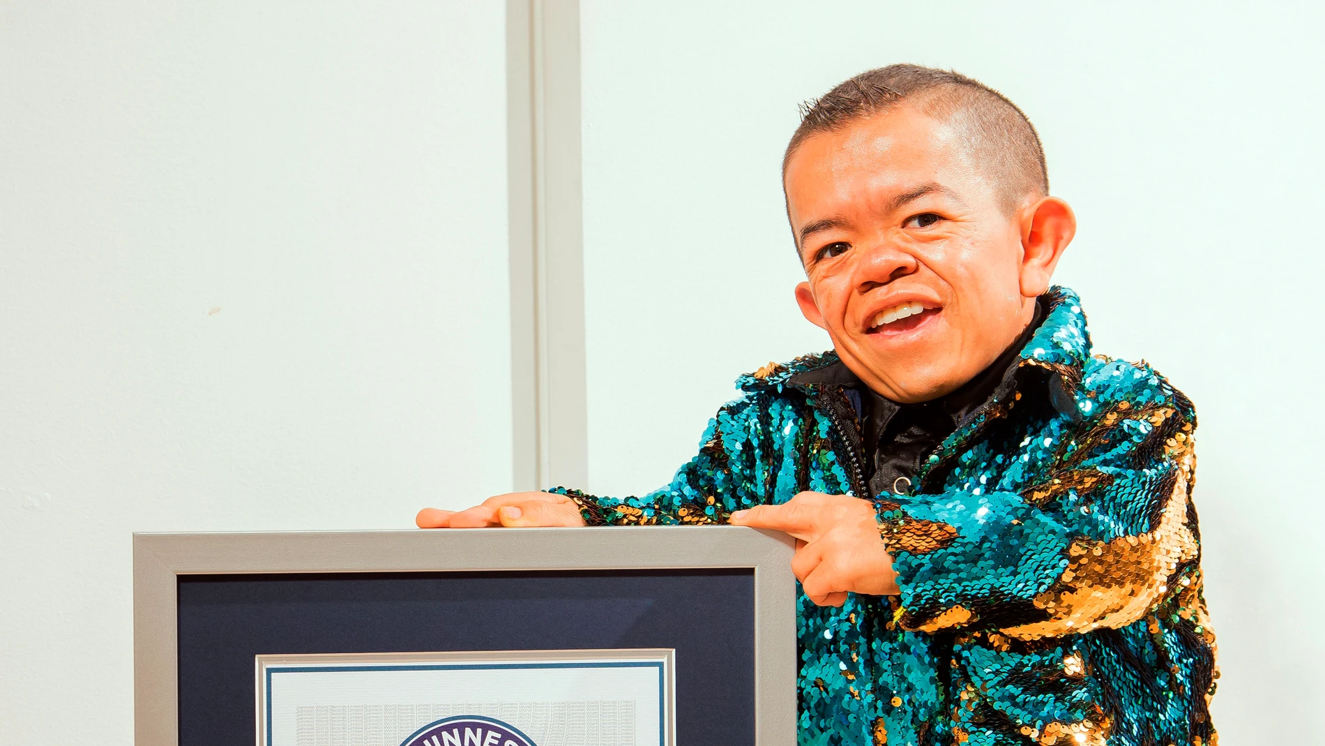Niño Hérnandez, el hombre más pequeño del mundo Niño Hérnandez, el hombre más pequeño del mundo