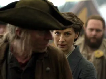 Caitriona Balfe en la temporada 5 de 'Outlander' como Claire Fraser Caitriona Balfe en la temporada 5 de 'Outlander' como Claire Fraser