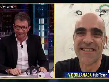 El fascinante coche de madera que Luis Tosar ha creado para su hijo durante la cuarentena El fascinante coche de madera que Luis Tosar ha creado para su hijo durante la cuarentena