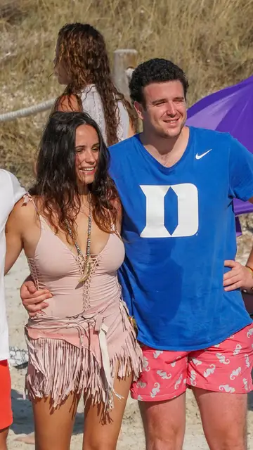 Aléx Lequio y su novia, Carolina Monje Aléx Lequio y su novia, Carolina Monje