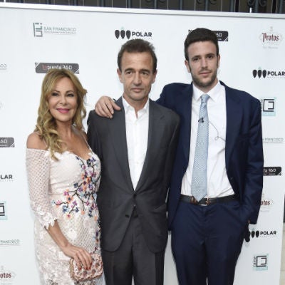 Ana Obregón, Alessandro Lequio y su hijo Álex