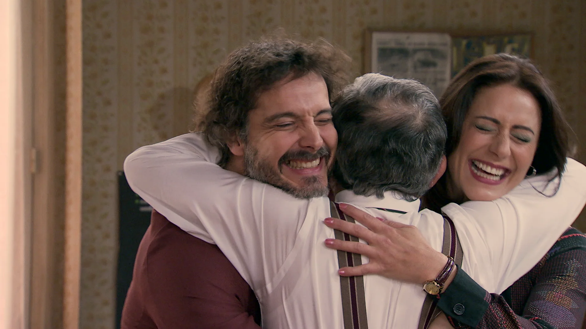 Guillermo y Cristina consiguen su sueño y lo celebran con un torpe beso