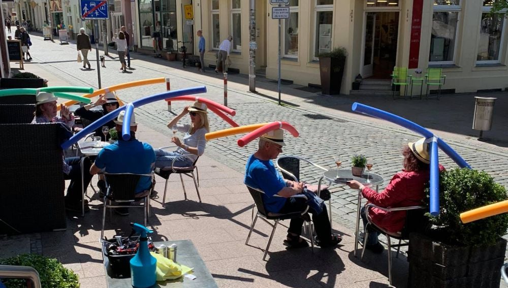 Churros de piscina para mantener la distancia