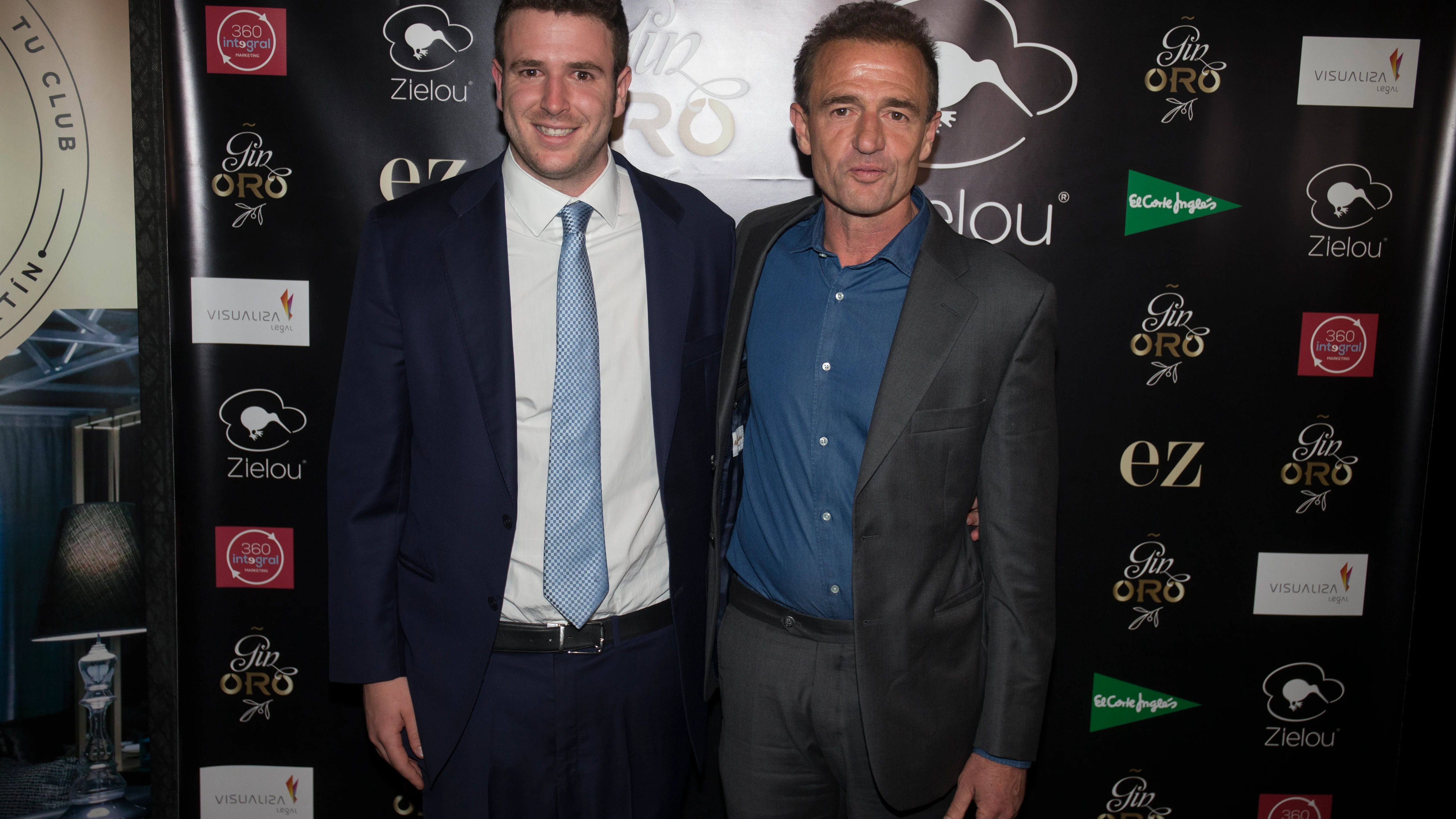 Álex Lequio junto a su padre Alessandro Lequio Álex Lequio junto a su padre Alessandro Lequio
