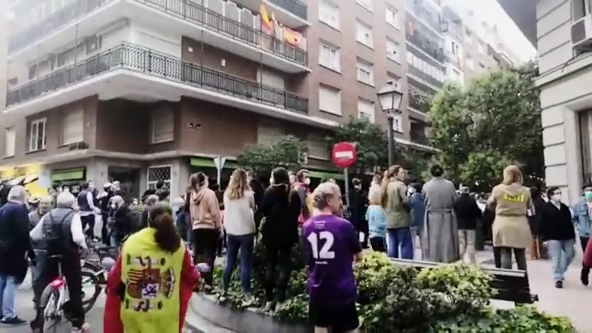 La Delegación del Gobierno desplegará a la policía en las caceroladas contra el ejecutivo por no cumplir con el distanciamiento La Delegación del Gobierno desplegará a la policía en las caceroladas contra el ejecutivo por no cumplir con el distanciamiento