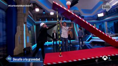 Marron desafía a la gravedad en 'El Hormiguero 3.0'