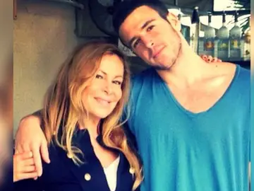Ana Obregón junto a su hijo Ana Obregón junto a su hijo