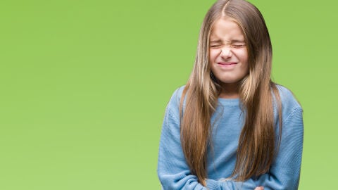 Niña con molestias