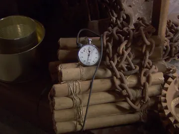 Una bomba, a punto de estallar en la fábrica de Solozábal Una bomba, a punto de estallar en la fábrica de Solozábal