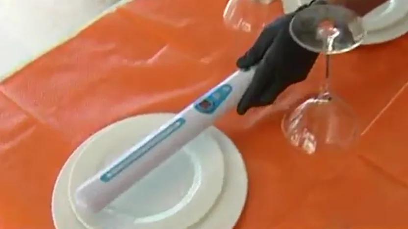 Un restaurante de Torremolinos se convierte en el primer establecimiento de Europa con certificado 'libre de coronavirus' Un restaurante de Torremolinos se convierte en el primer establecimiento de Europa con certificado 'libre de coronavirus'