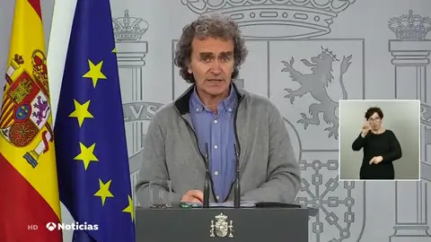 Fernando Simón asegura que las mascarillas FFP2 "no están recomendadas para población general" Fernando Simón asegura que las mascarillas FFP2 "no están recomendadas para población general"