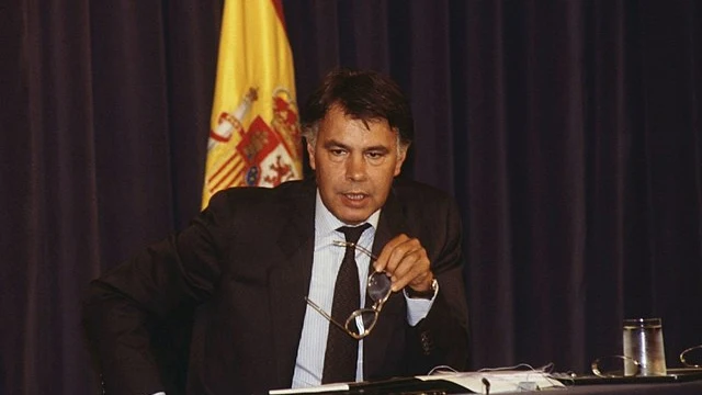 Felipe Gonz&aacute;lez en una rueda de prensa | 1989