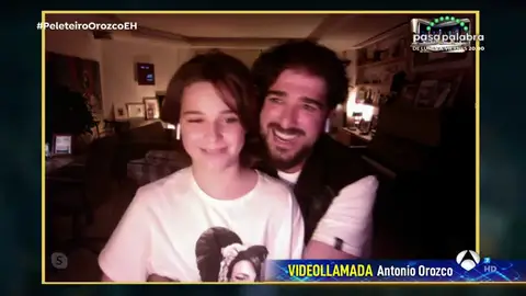 El tierno momento de Antonio Orozco con su hijo en directo en 'El Hormiguero 3.0' El tierno momento de Antonio Orozco con su hijo en directo en 'El Hormiguero 3.0'