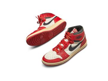  La astronómica subasta de unas Nike Air utilizadas por Michael Jordan bate récords en Sotheby's