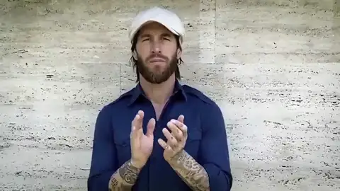 Ramos, Joaquín y tres futbolistas más aplauden a la sociedad por el esfuerzo durante la crisis del coronavirus Ramos, Joaquín y tres futbolistas más aplauden a la sociedad por el esfuerzo durante la crisis del coronavirus