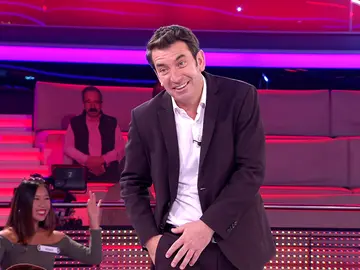 Arturo Valls pone a prueba la positividad del Mr. Wonderful de ‘¡Ahora caigo!’ Arturo Valls pone a prueba la positividad del Mr. Wonderful de ‘¡Ahora caigo!’